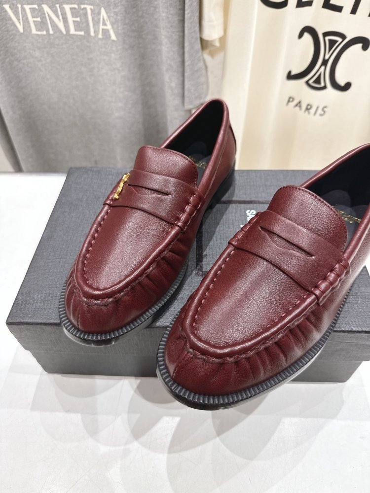 Туфли лоферы кожаные женские фото 7