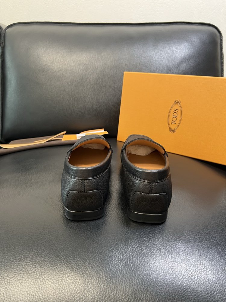 Туфлі лоферы чоловічі фото 8