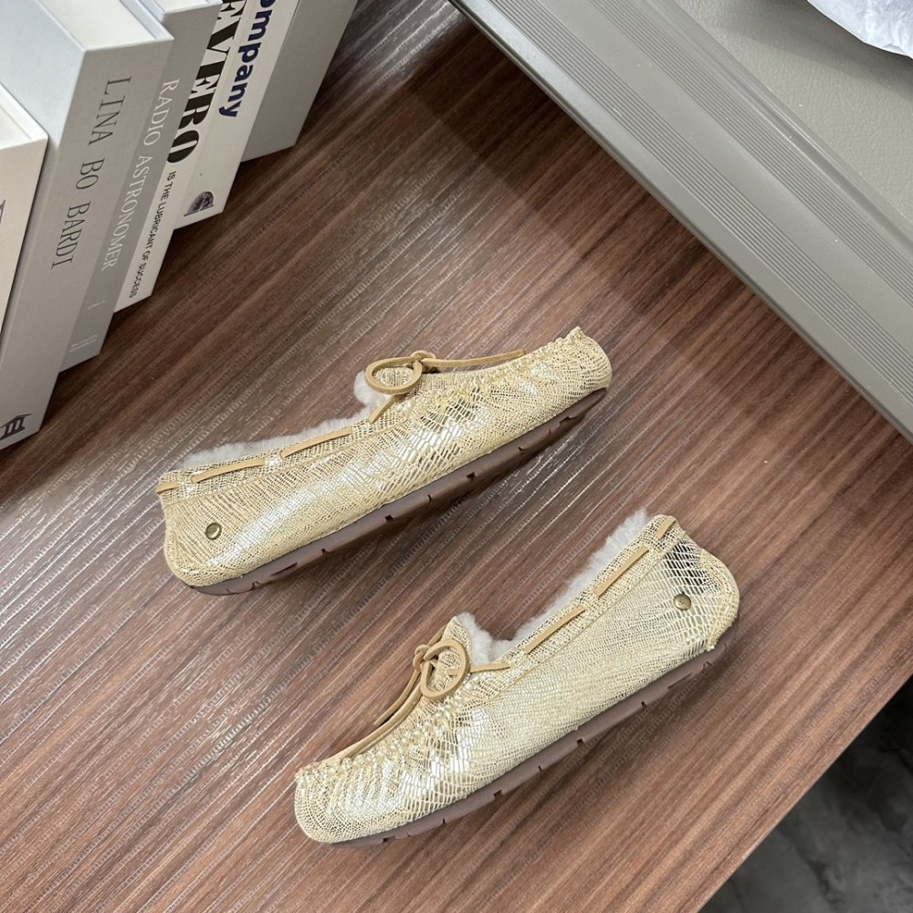 Shoes лоферы on fur winter фото 3