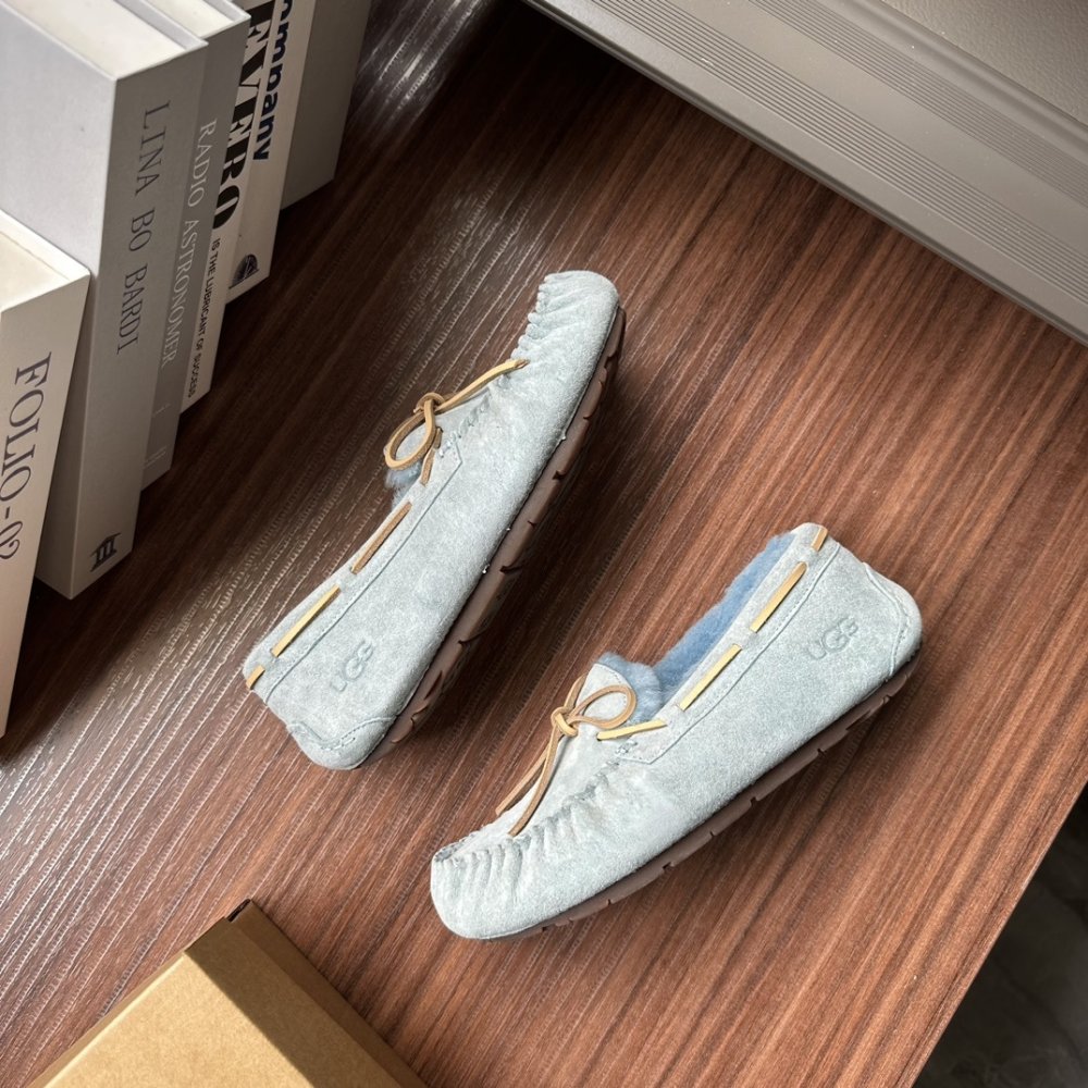 Туфлі лоферы на хутрі зимові фото 3