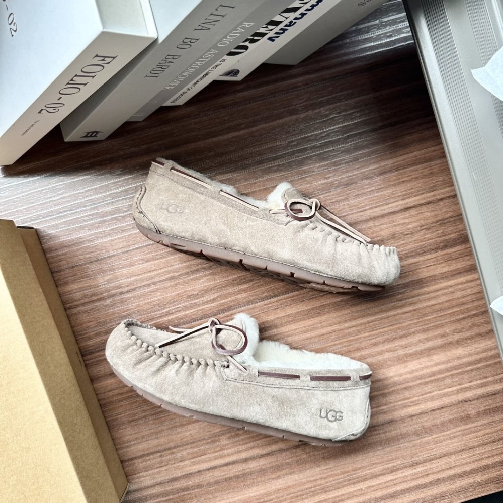 Туфлі лоферы на хутрі зимові фото 3