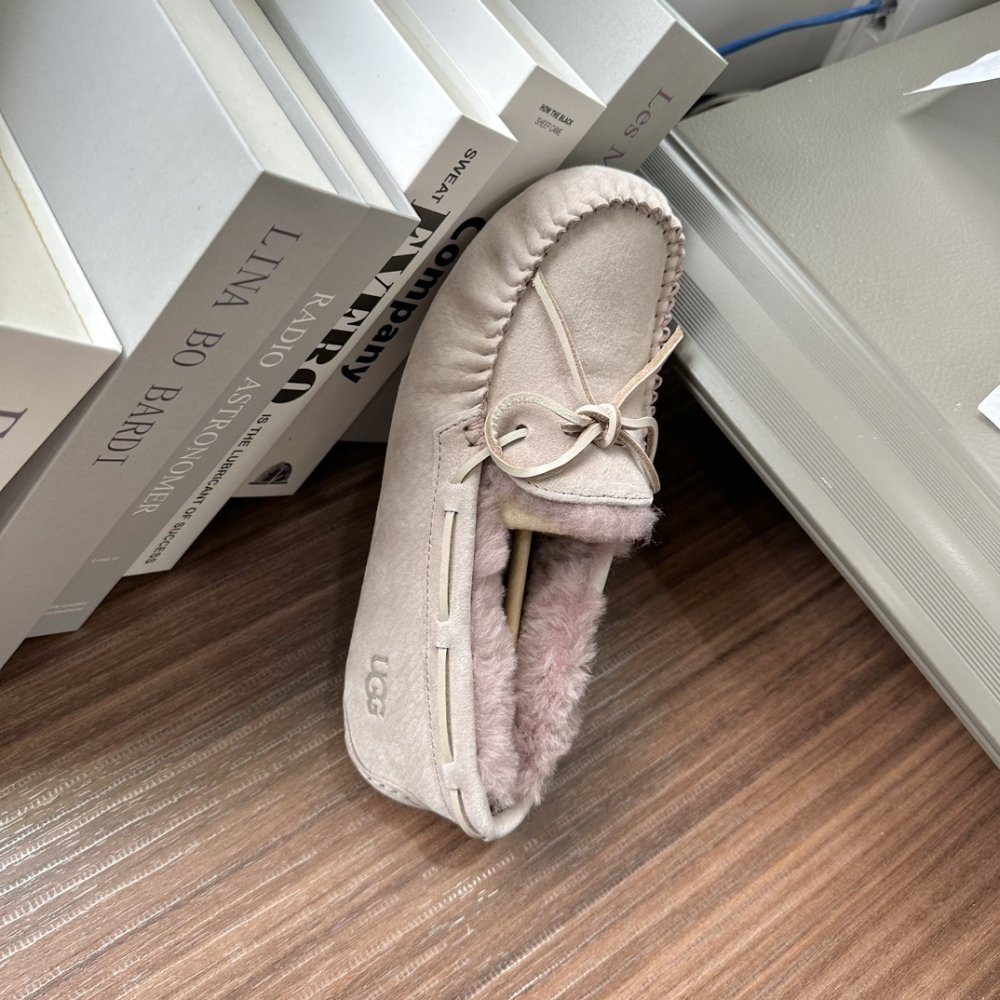 Shoes лоферы on fur winter фото 4
