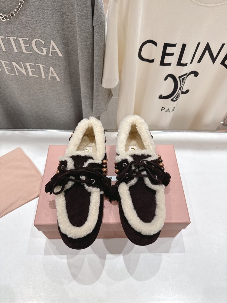 Туфли лоферы женские зимние на меху