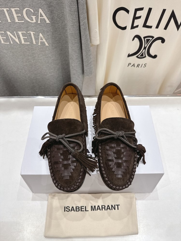 Туфлі лоферы жіночі