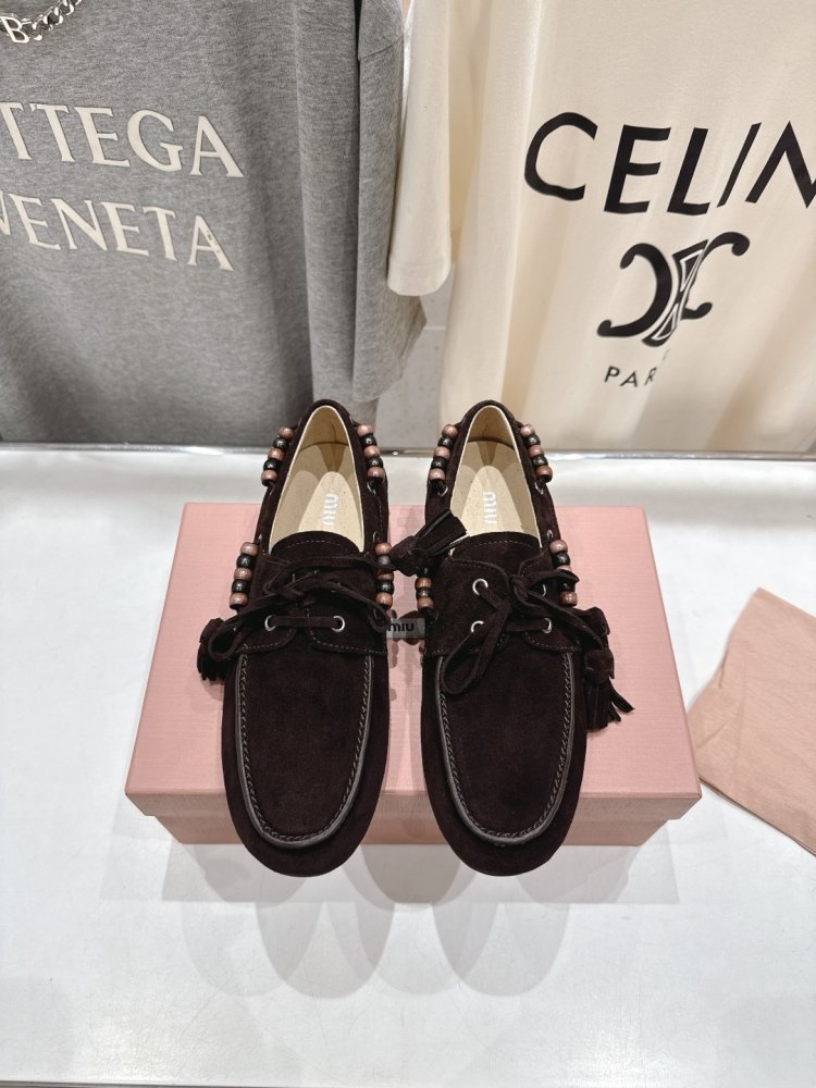 Туфли лоферы женские