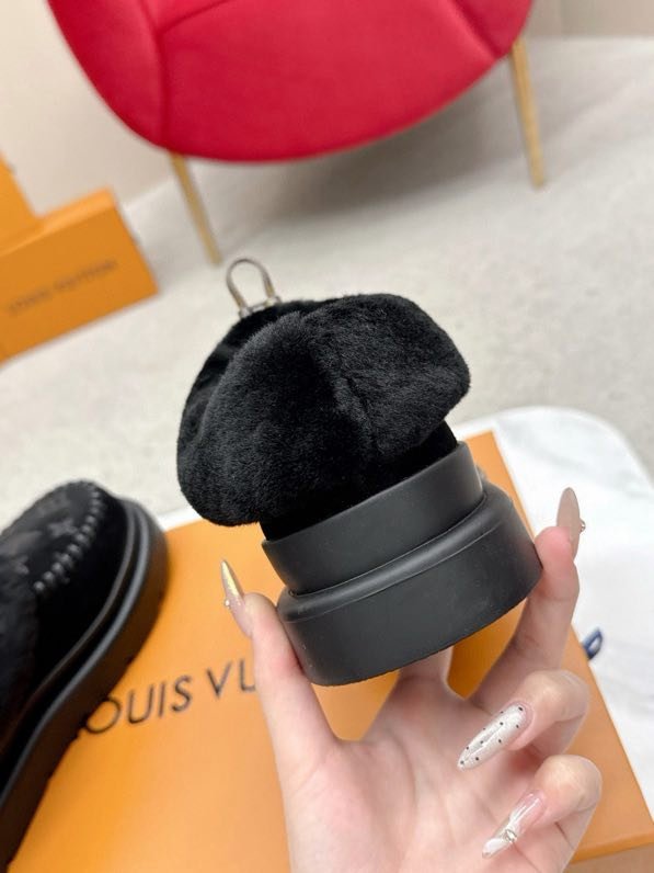 Shoes LV Cortina winter fur фото 7