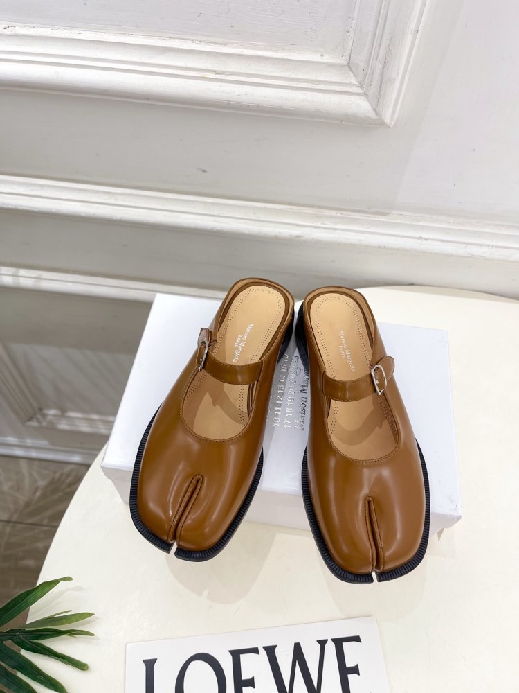 Туфли MM6 Tabi кожаные