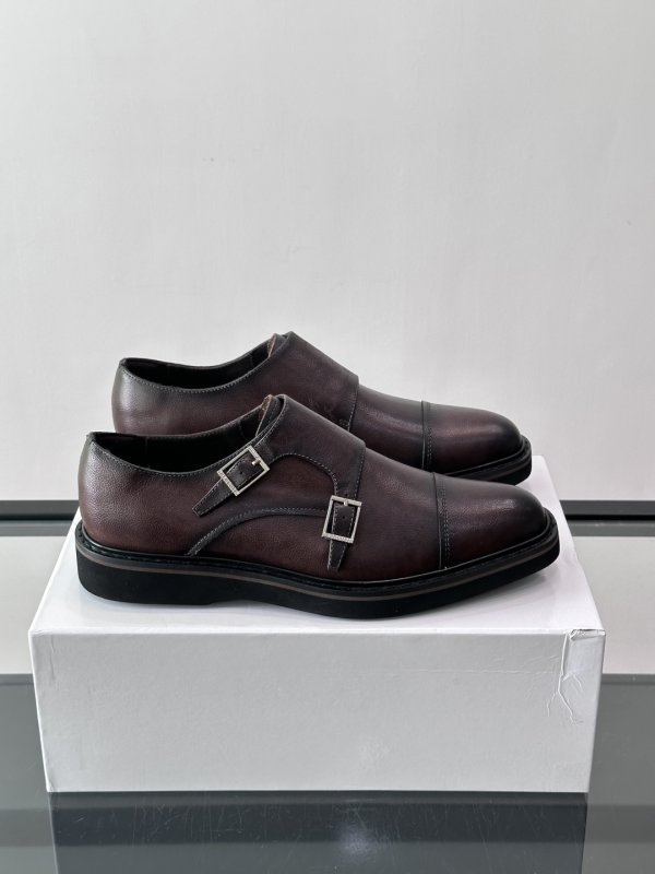 Shoes монки from double buckle of veal skin
