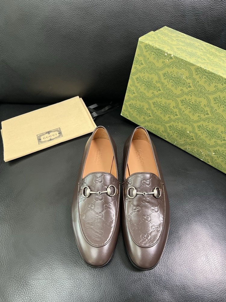 Туфлі чоловічі