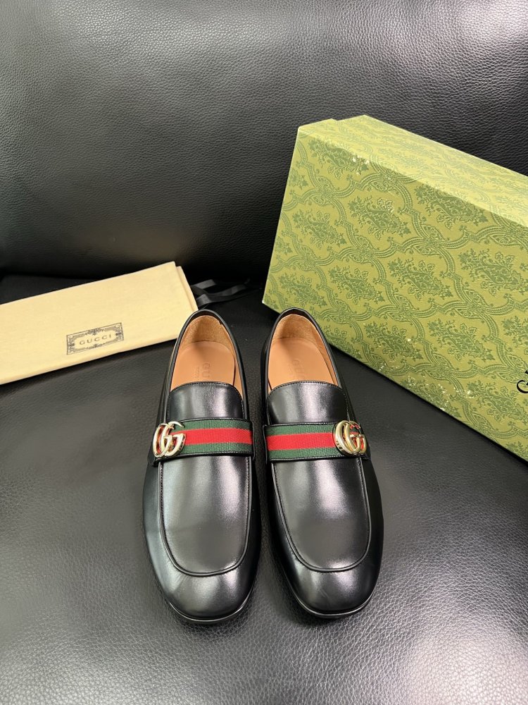 Туфлі чоловічі