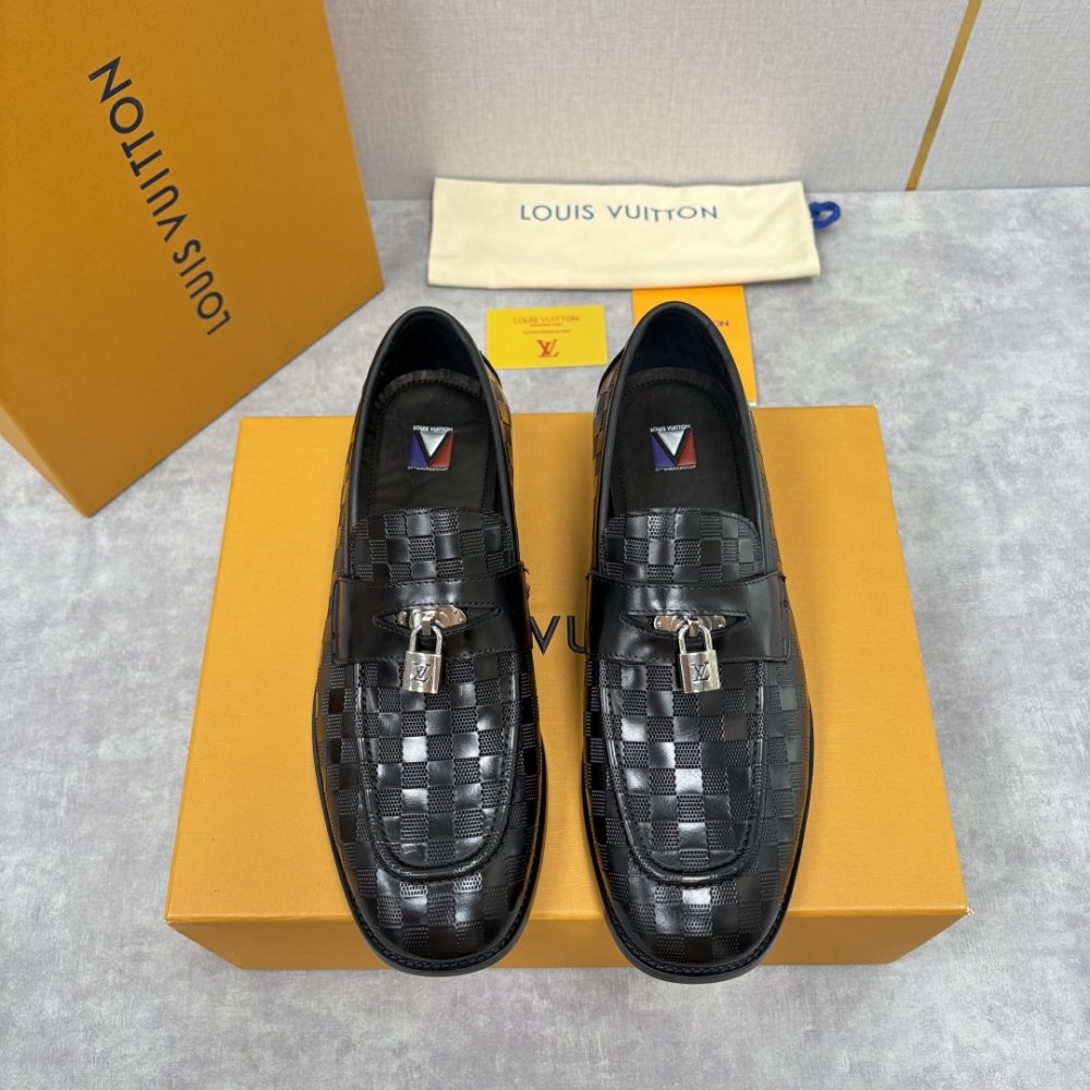 Туфлі чоловічі