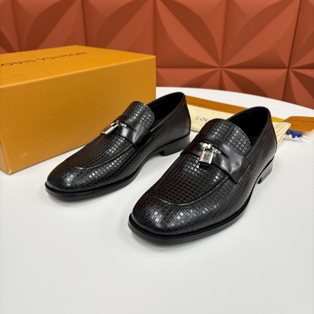 Туфлі чоловічі