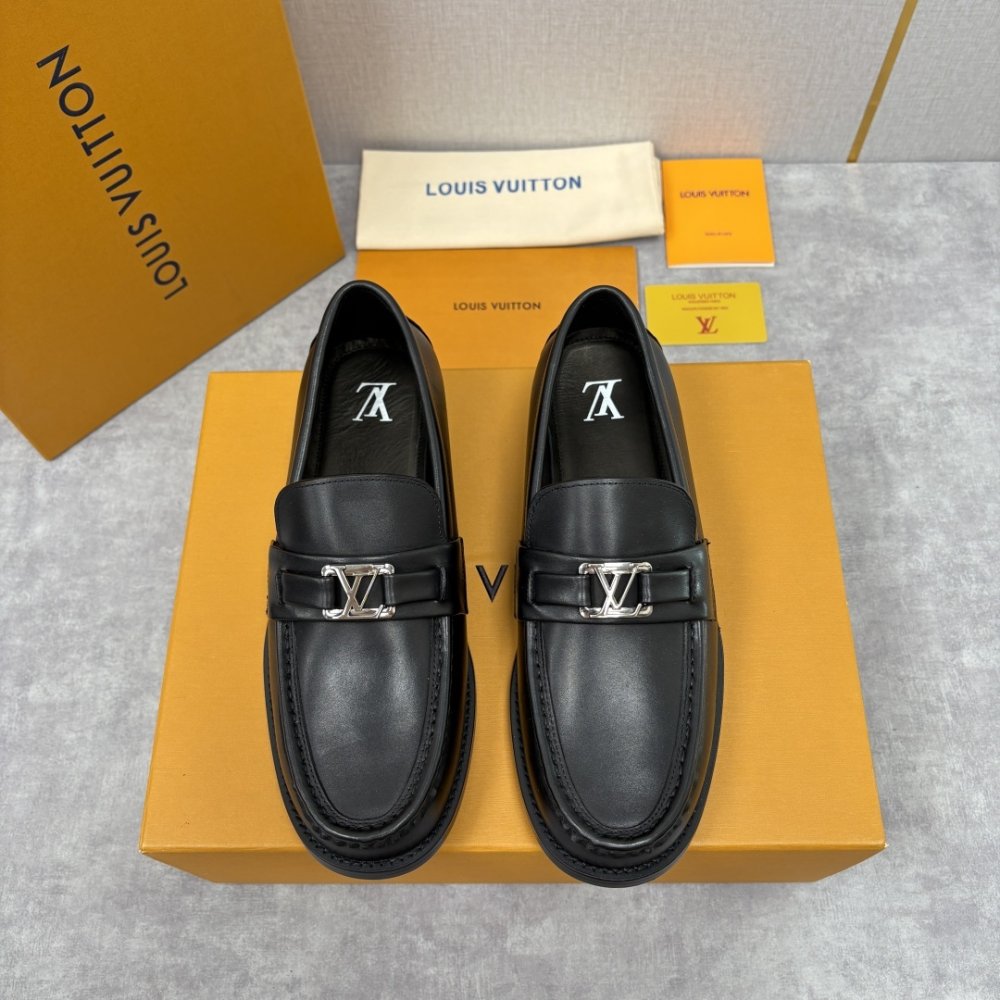 Туфлі чоловічі