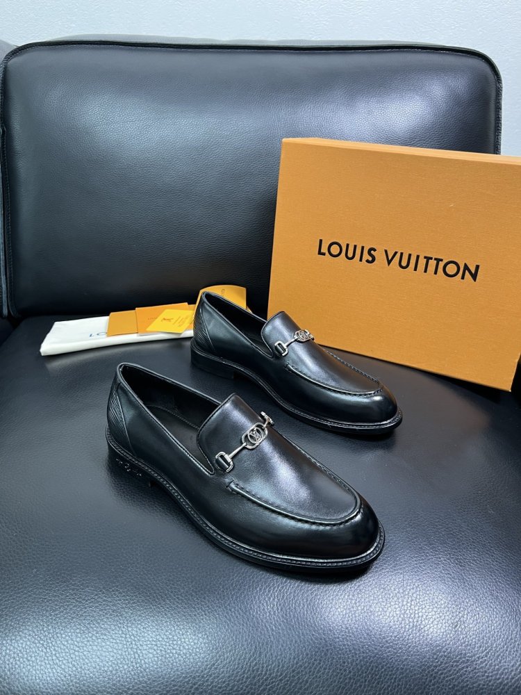 Туфлі чоловічі