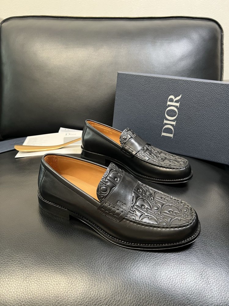 Туфлі чоловічі