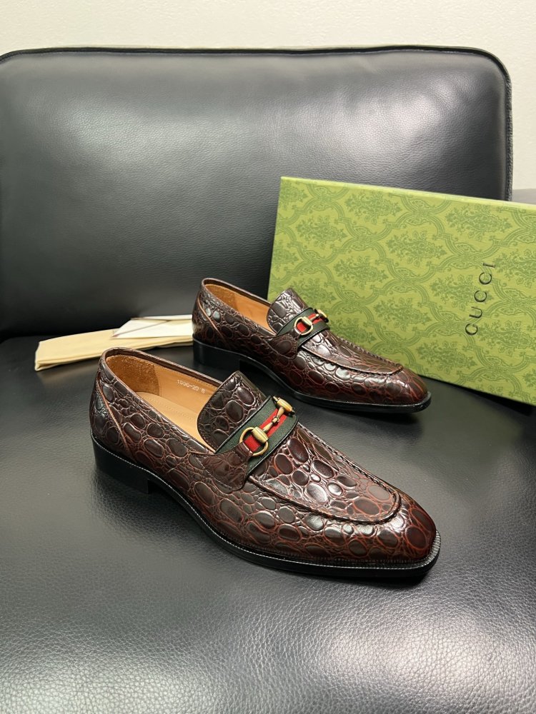 Туфлі чоловічі