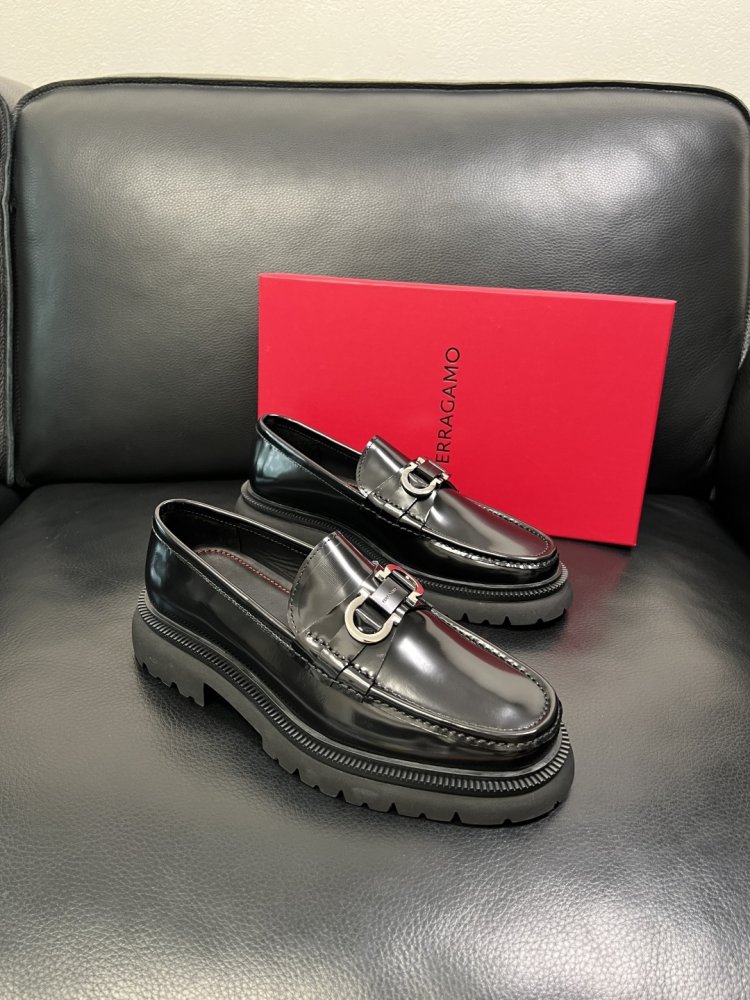 Туфлі чоловічі