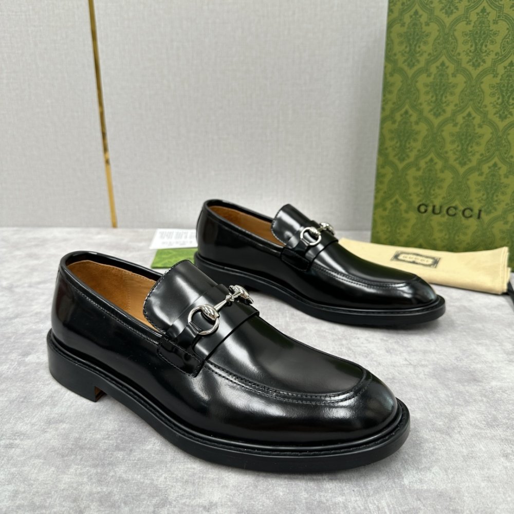 Туфлі чоловічі фото 2