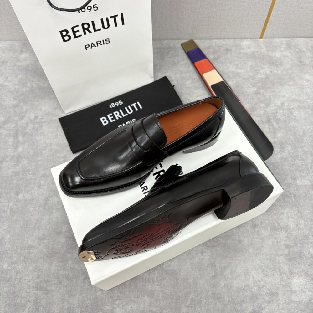 Туфлі чоловічі фото 2