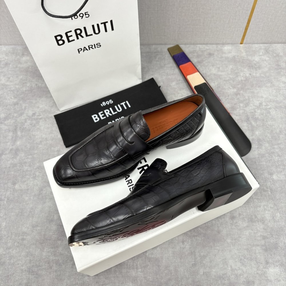 Туфлі чоловічі фото 2