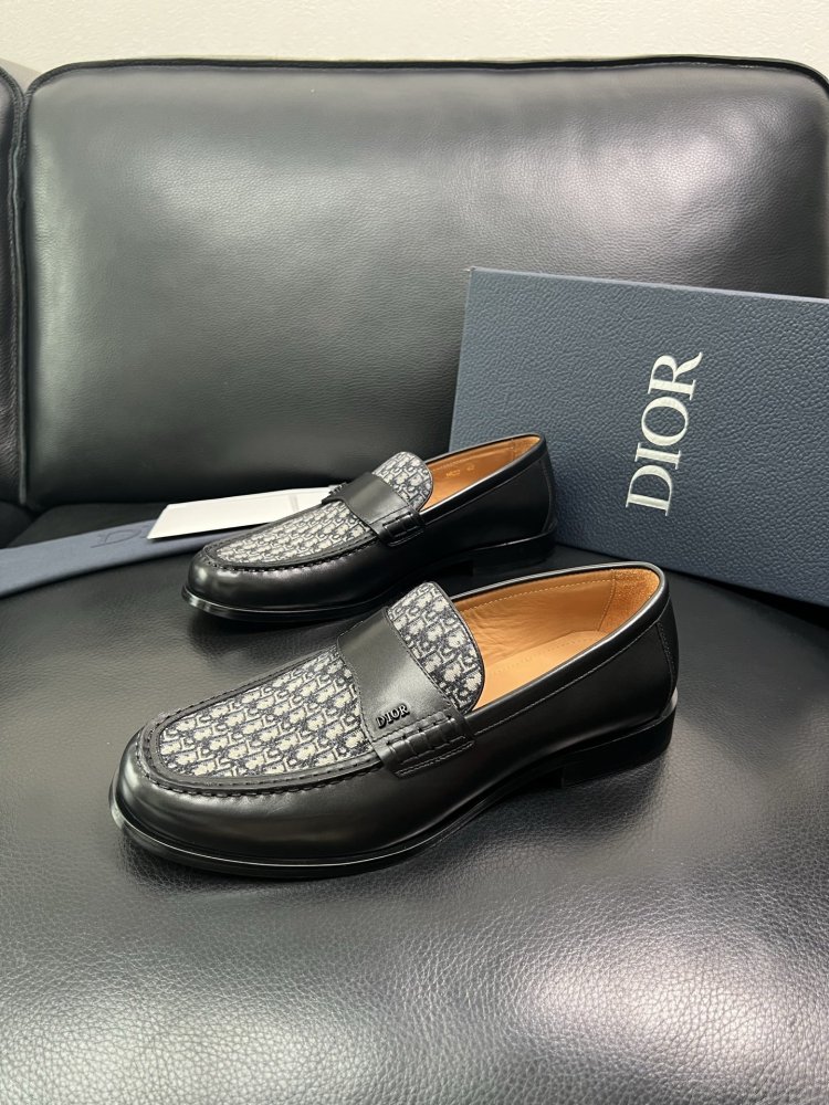 Туфлі чоловічі фото 2