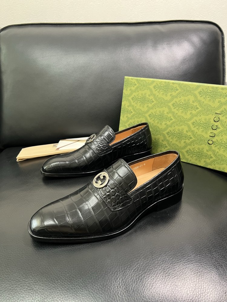 Туфлі чоловічі фото 2