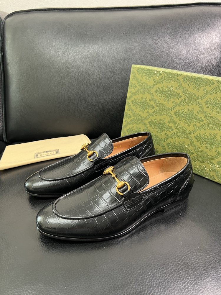 Туфлі чоловічі фото 3