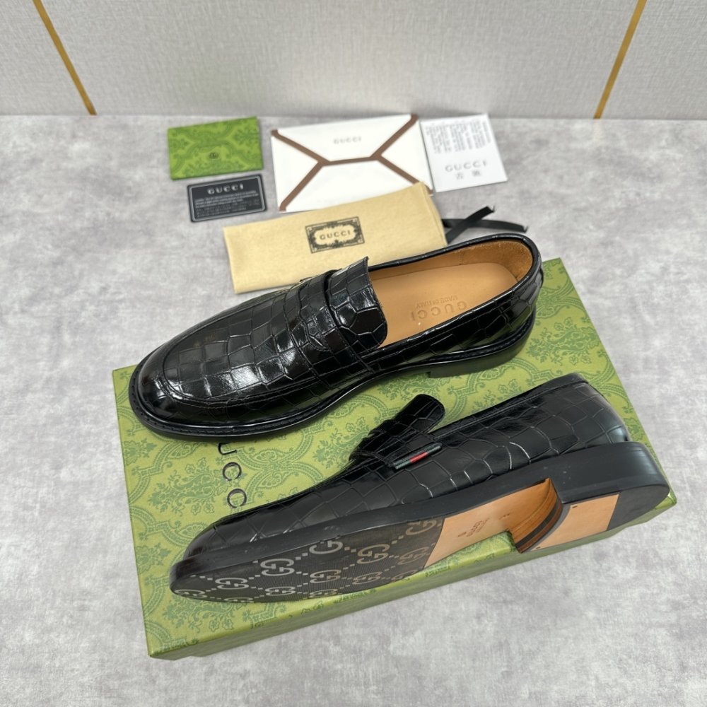 Туфлі чоловічі фото 3