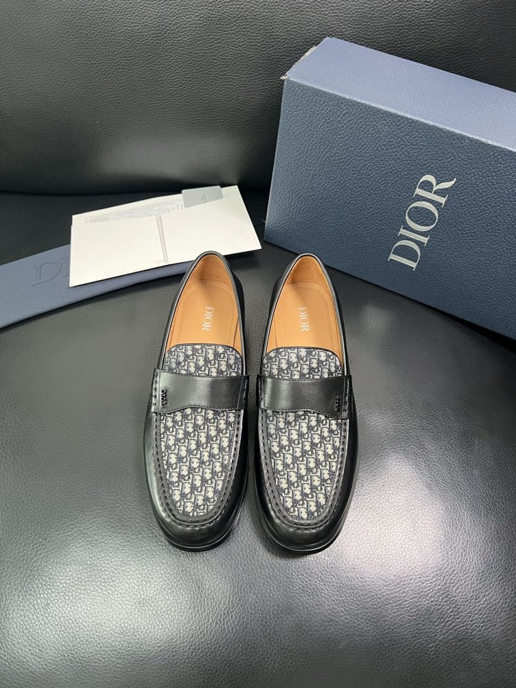 Туфлі чоловічі фото 3