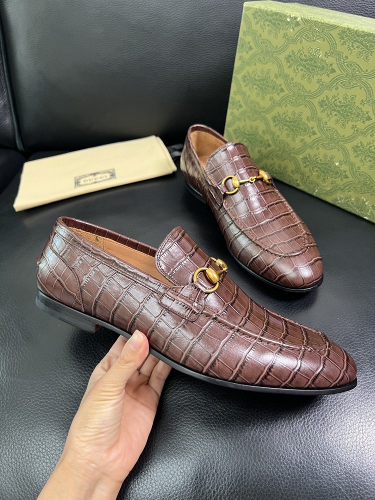 Туфлі чоловічі фото 4