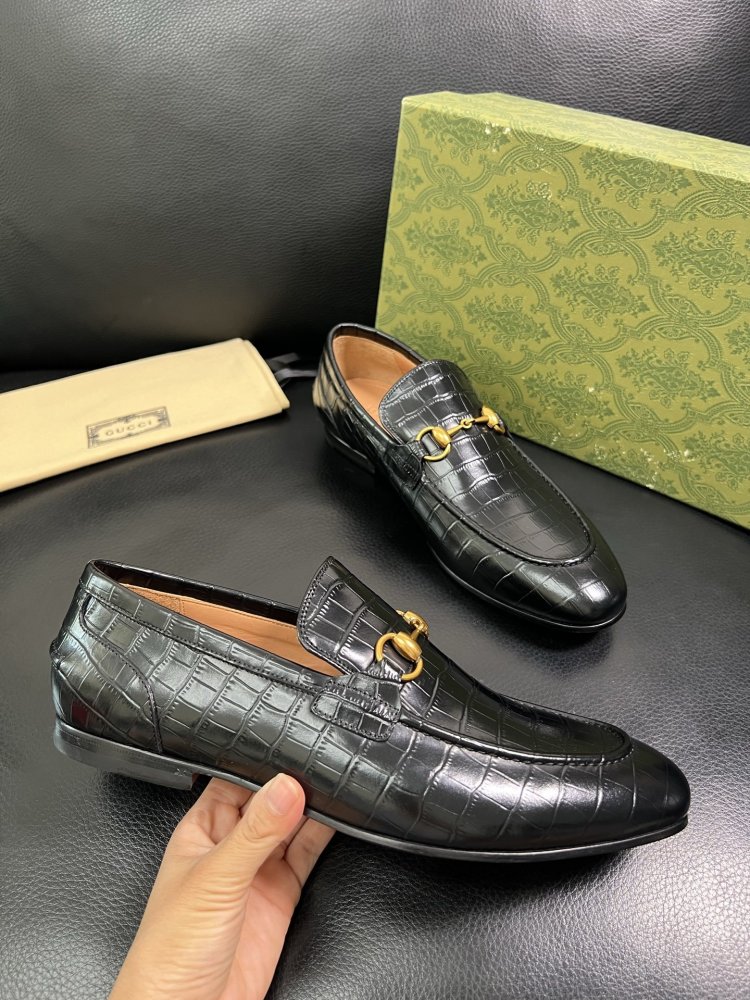 Туфлі чоловічі фото 4