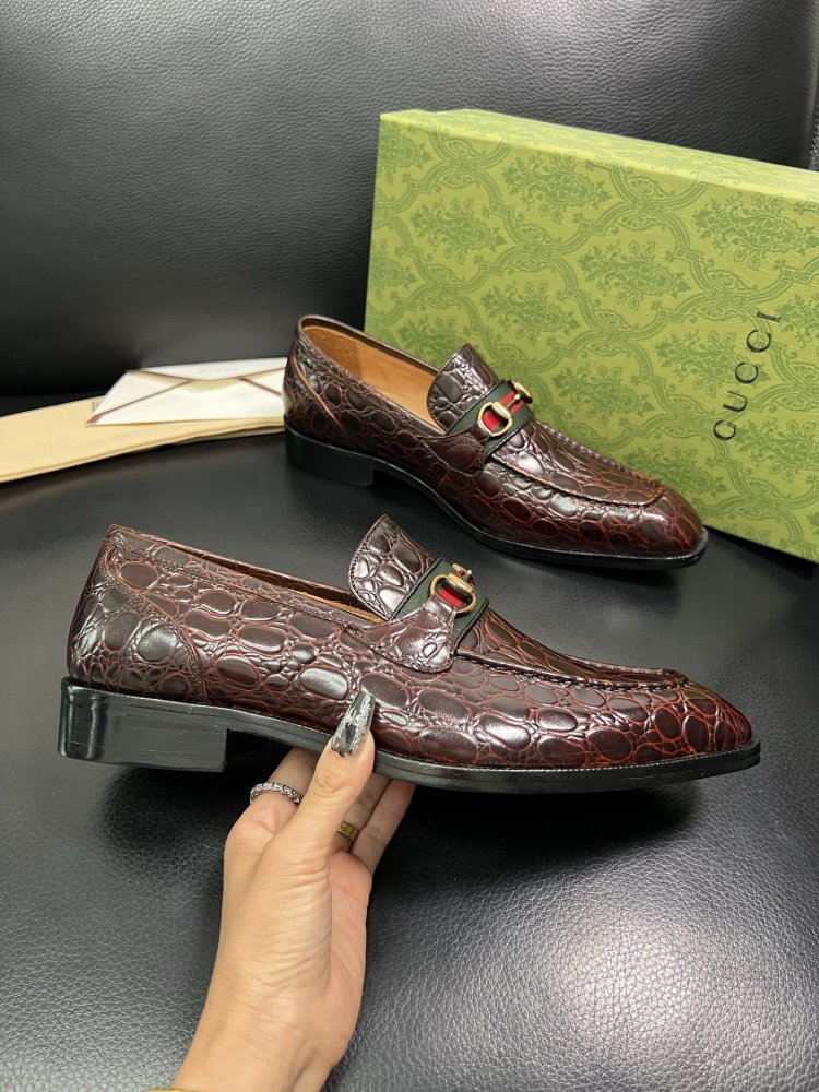 Туфлі чоловічі фото 4