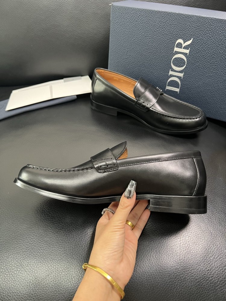 Туфлі чоловічі фото 5