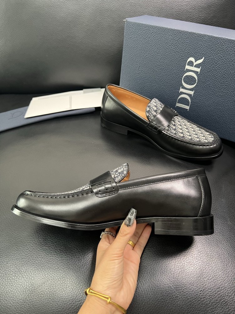 Туфлі чоловічі фото 5