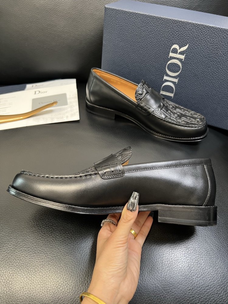 Туфлі чоловічі фото 5