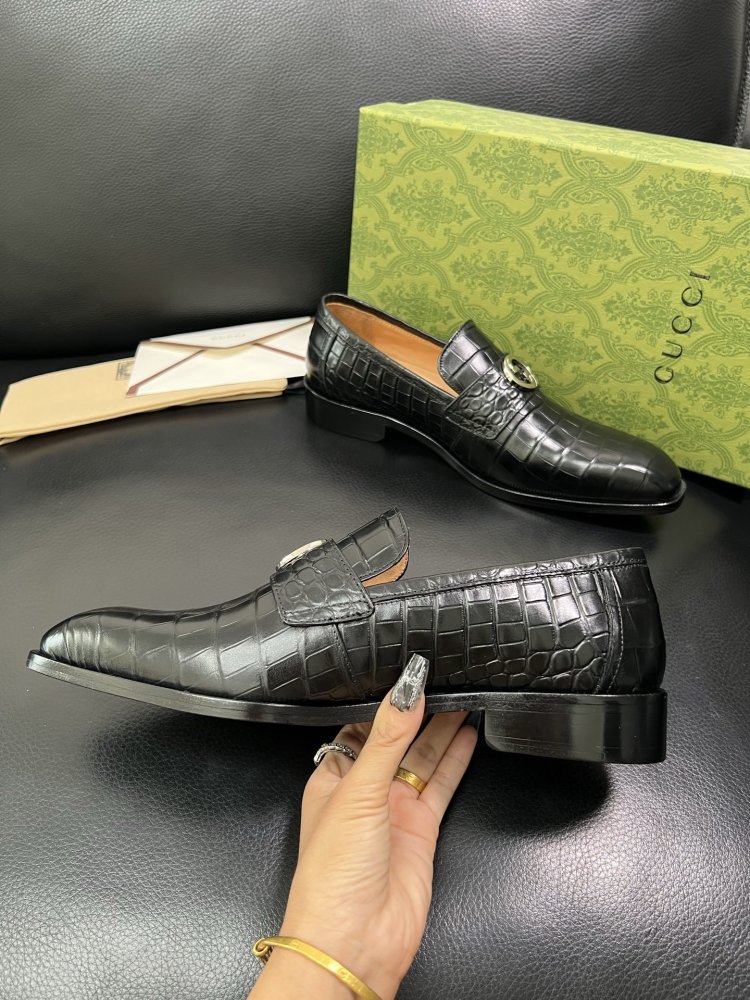 Туфлі чоловічі фото 5