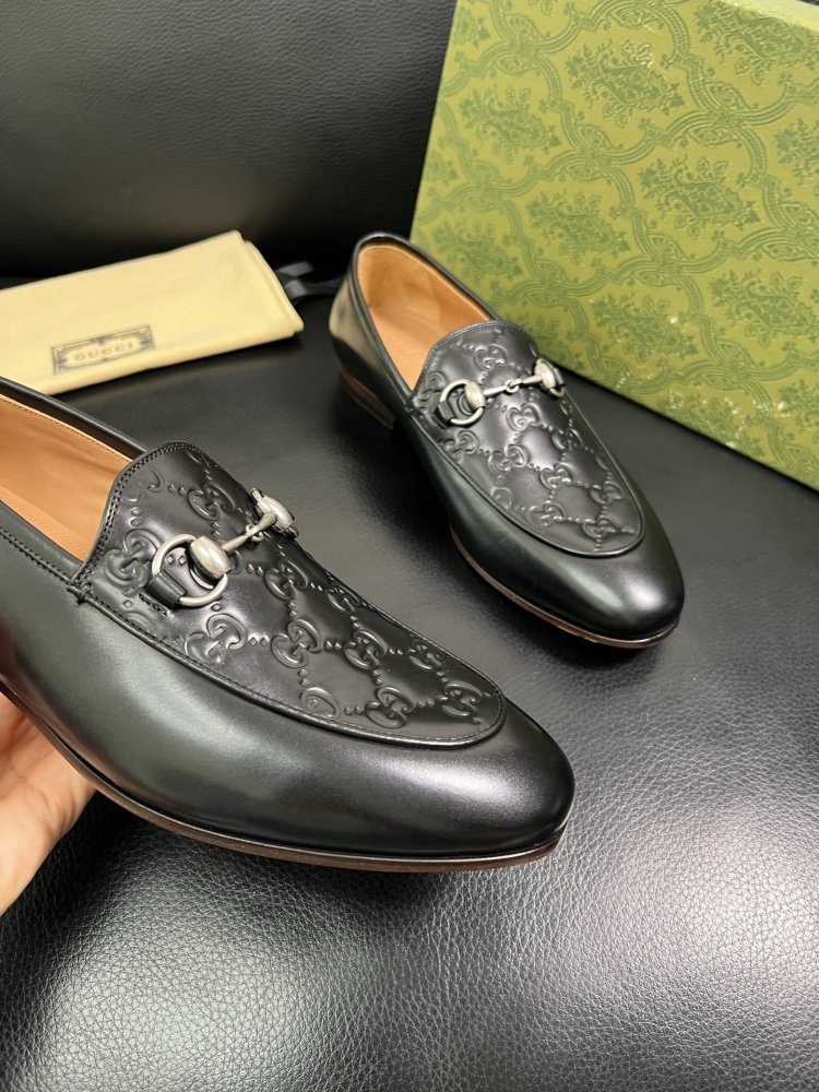 Туфлі чоловічі фото 6