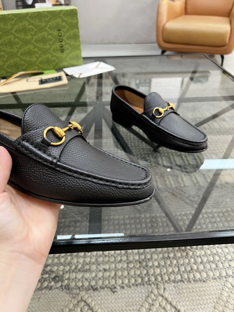 Туфлі чоловічі фото 6