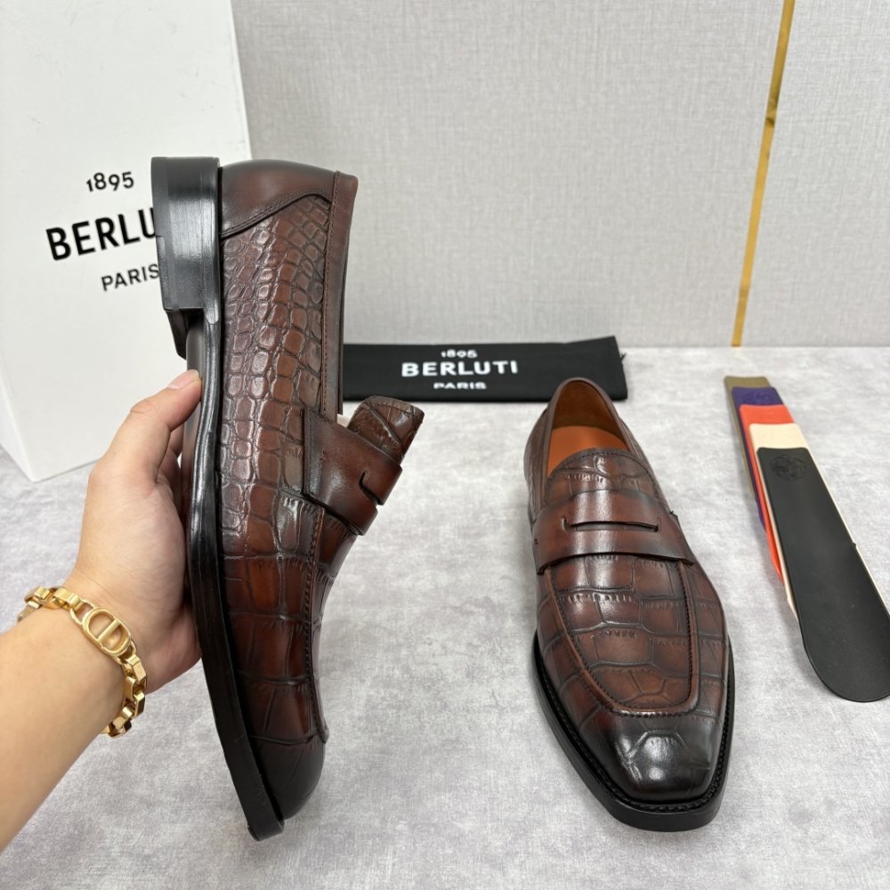 Туфлі чоловічі фото 6