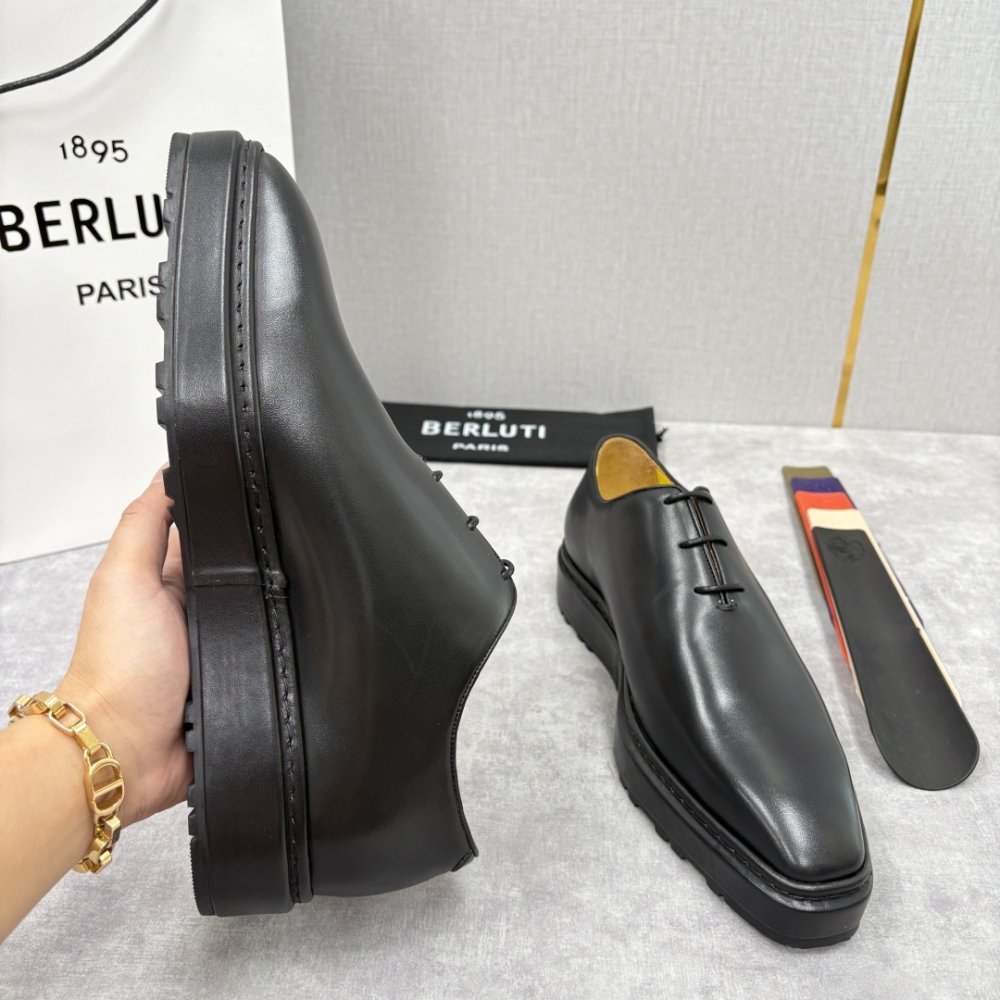 Туфлі чоловічі фото 6