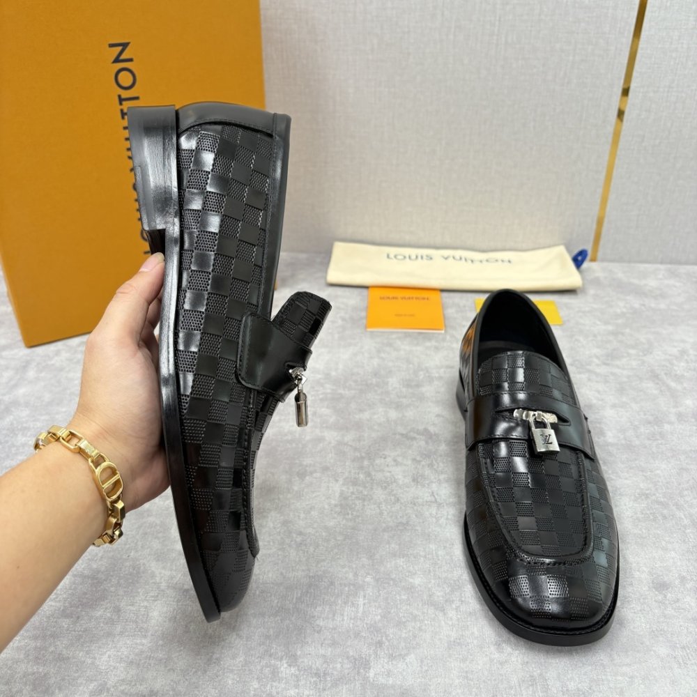 Туфлі чоловічі фото 6