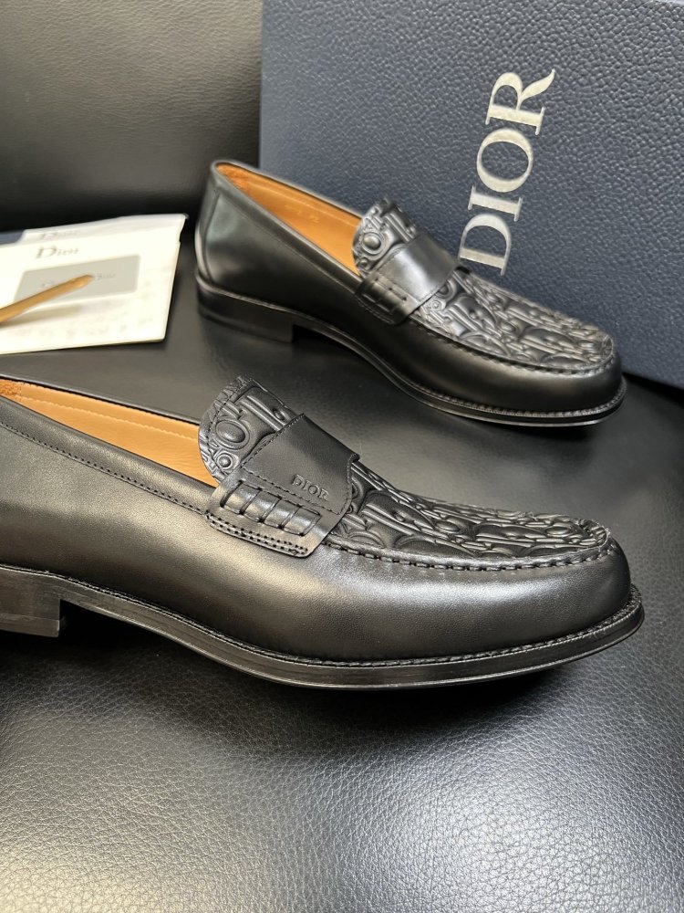 Туфлі чоловічі фото 6