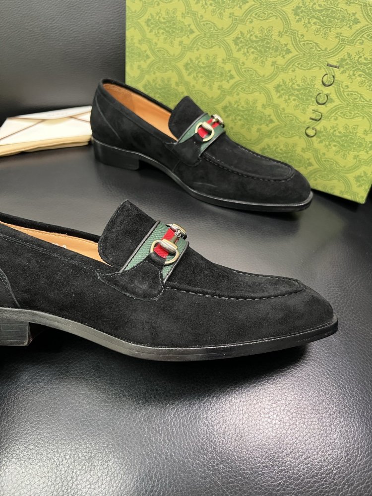 Туфлі чоловічі фото 6