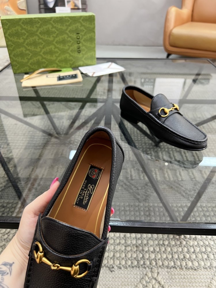 Туфлі чоловічі фото 7