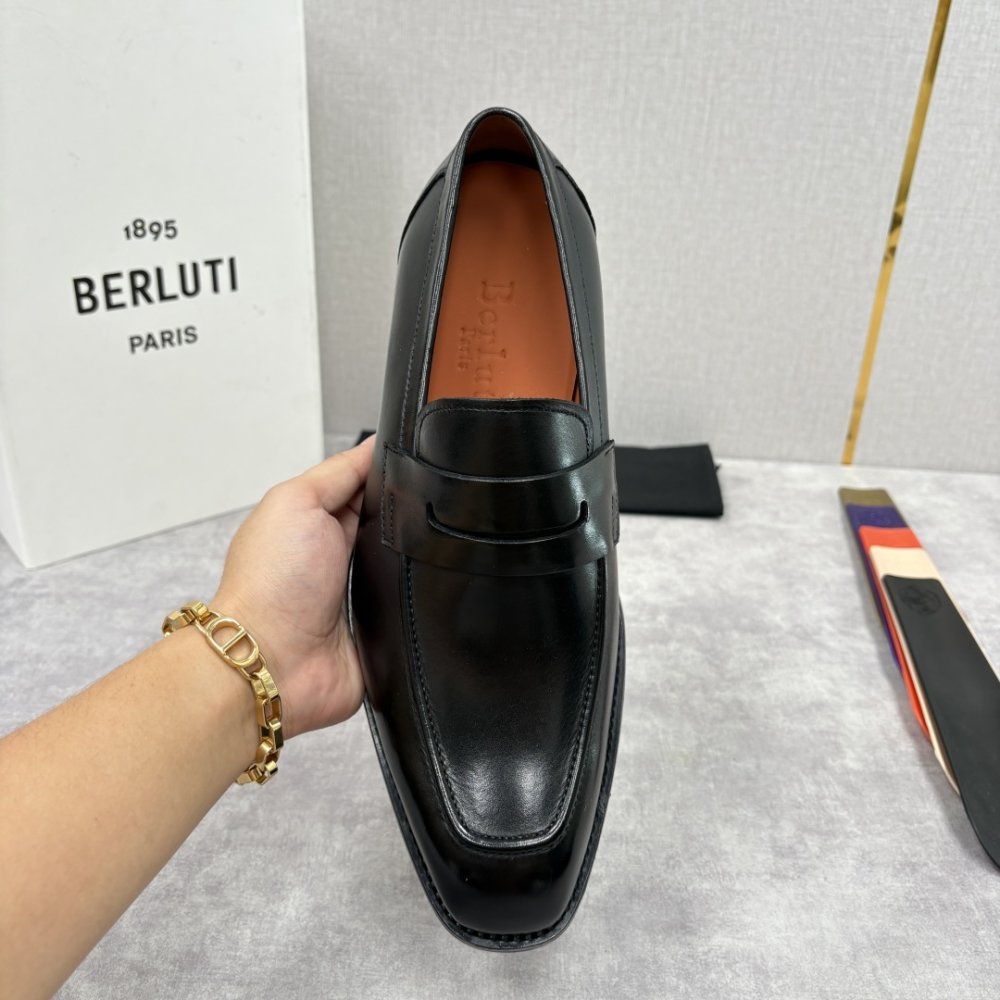 Туфлі чоловічі фото 7