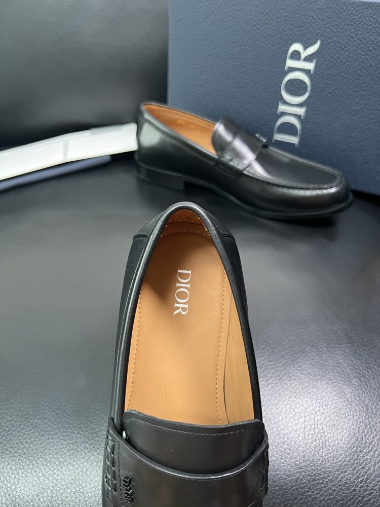 Туфлі чоловічі фото 7