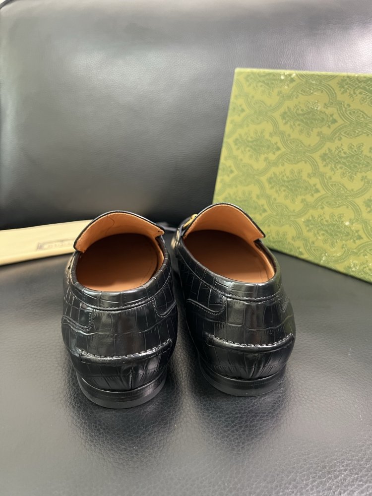 Туфлі чоловічі фото 8