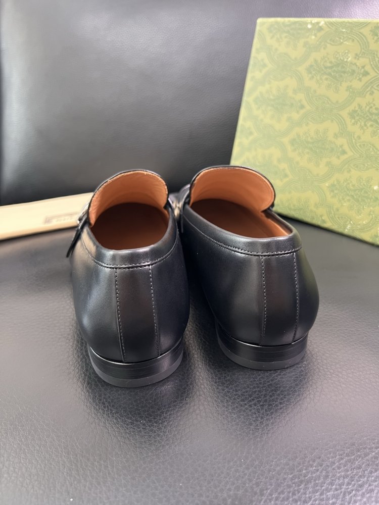 Туфлі чоловічі фото 8