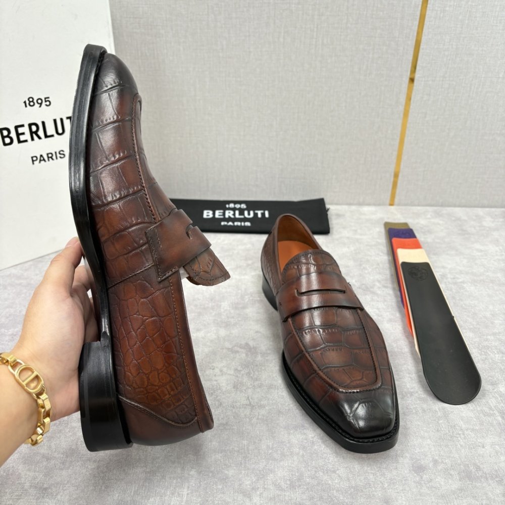 Туфлі чоловічі фото 8