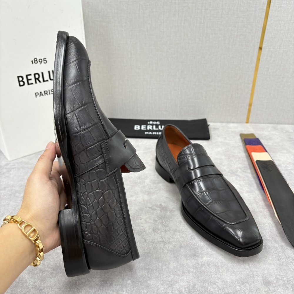 Туфлі чоловічі фото 8